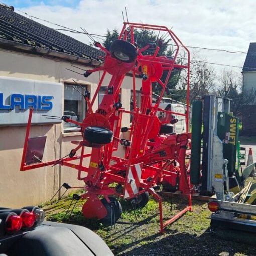 Kuhn GF6502 Tedder for sale